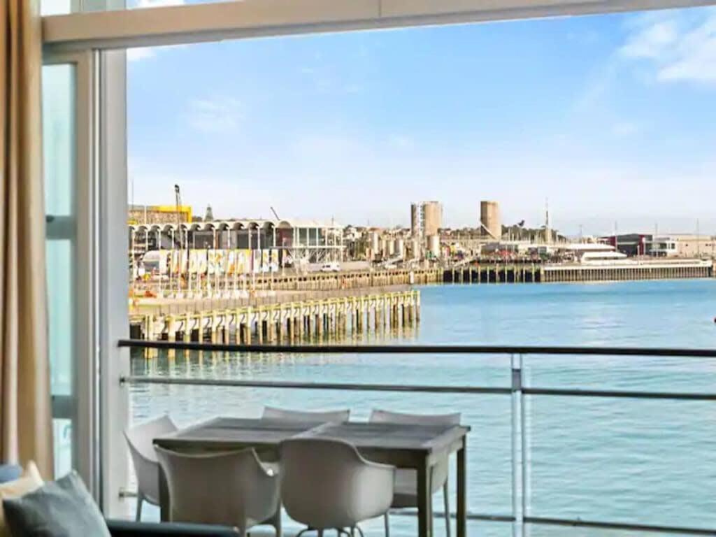 Relaxing Sea Wharf View Apartment أوكلاند المظهر الخارجي الصورة