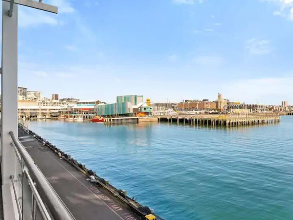 Relaxing Sea Wharf View Apartment أوكلاند المظهر الخارجي الصورة