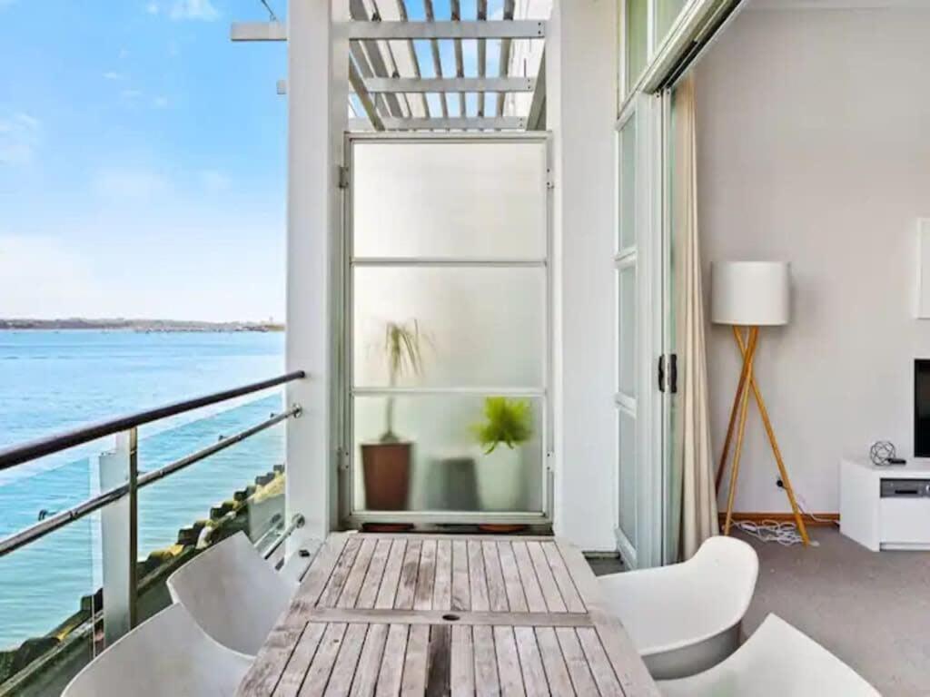 Relaxing Sea Wharf View Apartment أوكلاند المظهر الخارجي الصورة